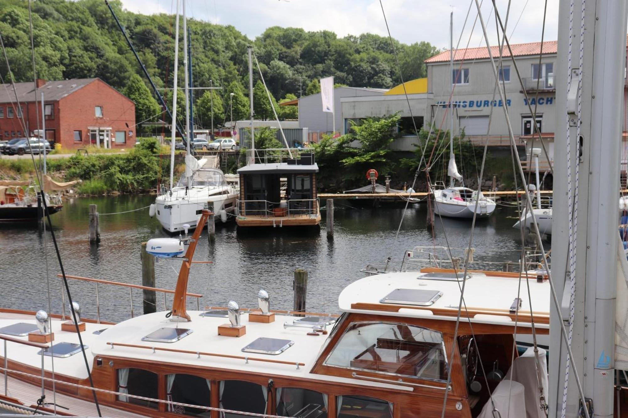 Hotel Houseboat Leni, Flensburg Exterior foto